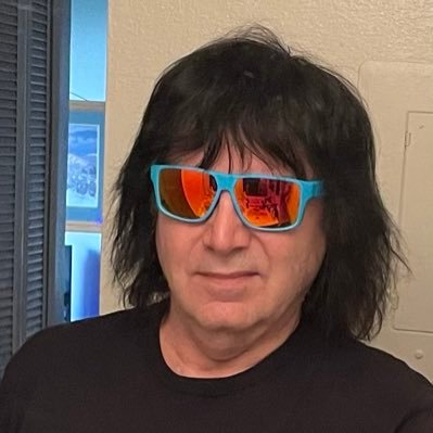 cyote6's profile picture. Conservative R. / Dietary Aide / Guitarist in North Cali #libtardssuck & like @tedcruz @GOP @TPPatriots #PresidentTrump #MAGA Akane & Bob 💞💯💍🔜🛫