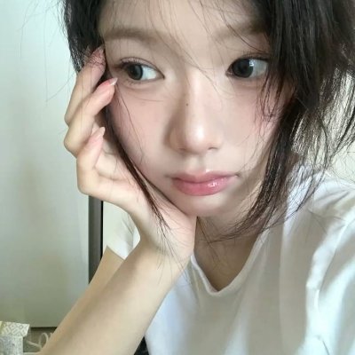 astrnomie's profile picture. #studytwt (not so) || 3nd year of shs || soon to be part of psychology UI²⁶