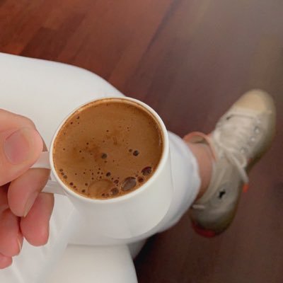 prensesdesire2's profile picture. Beni karşısına alanın bir daha yanında bulabileceğini sanması.. Nerden baksan güzel hikaye @Picemiyeti 📍