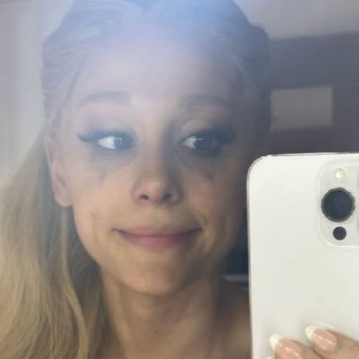 I_love_youuuS2's profile picture. i♡위키드