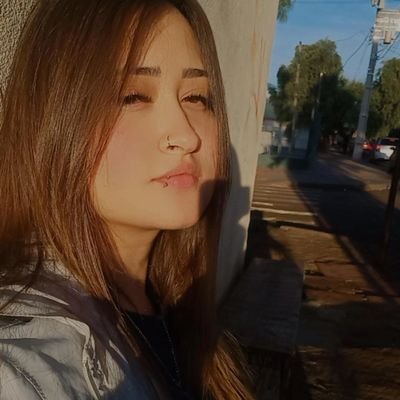 imlada_'s profile picture. huh?