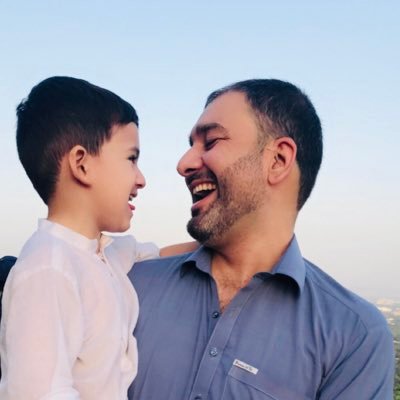 SrRahmanTweets's profile picture. 