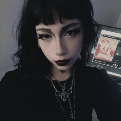 oaelariotiv's profile picture. eu sou sensitiva paranormal vidente mestre em heiki consultora em feng shui e bruxa eu sou muitas em uma só