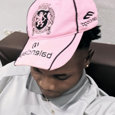 gra33y's profile picture. ✟