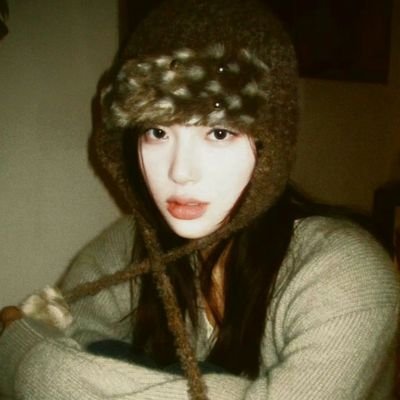 lovestayy143's profile picture. it’s quiet here, stay if you understand  ˖⋆࿐໋