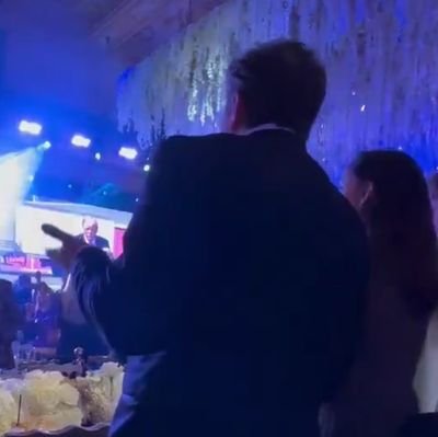 _musingss's profile picture. Hadh hoti hai har chaahat ki.... bol humari hadh hai kya.....