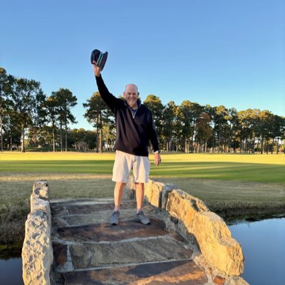 CaptPat48's profile picture. 🇺🇸 🇻🇪🇵🇹🇬🇧 Old Salt that has sailed the 7 Seas & seen 86 Countries. Seen a lot & have a lot to say. RedSox, LFC, ODU, Golf, GaTech