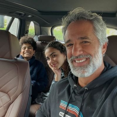 of_peace28404's profile picture. Hones and caring love animals🙈😹😻🐶🐶🐷🙀🦄😿🐾😽😽🧸😸🐍🐸🐝🐝🐒😺🦍🐻🐼😾😾🦅🐥🐣🐣