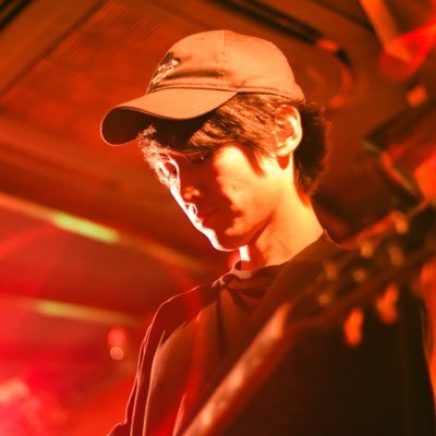 moqji_john_T's profile picture. MOQJI,Gt/ near/far.G.Vo/ 殿殿/ voicyリスナー/LLAC猫主/ポテくま推し/おひげのポン/好奇心肌身離さず持ち歩け