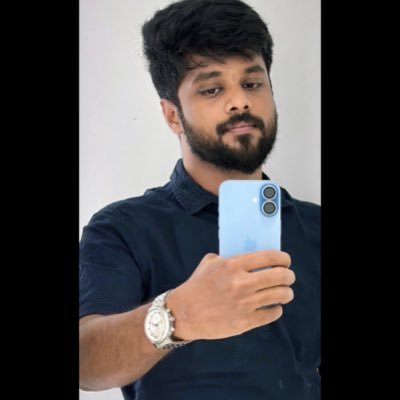 Mugesh01757000's profile picture. 💀