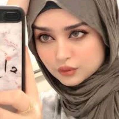 tos928041's profile picture. 