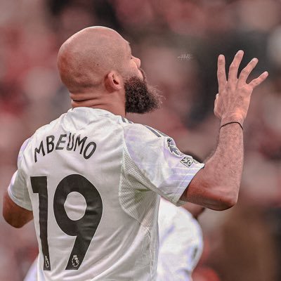 ol_iver3848's profile picture. hated .abandoned,Never giving up always red .My blood is red #mufc