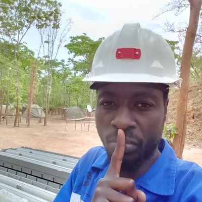 Ik_Ginz's profile picture. Go-getter. Future political commentator. Professional punter