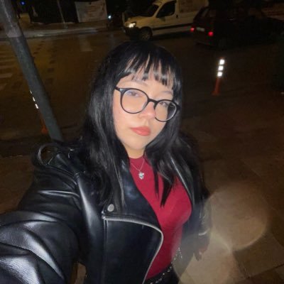 ddilaragorgulu's profile picture. cv: bipolar