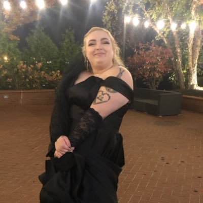 ruiner4444's profile picture. This too shall pass🖤💀 poetry, and coffee.☕️ I also worship @nothingnowhere and @noahkahan. part time blogger $ohimjessi @BlondeVenus_