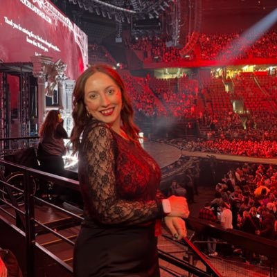 C0rinneOnTour's profile picture. Working at @disneylandparis ✨🏰 concerts 💚food 👀 ✈️🇧🇪🇪🇸🏴󠁧󠁢󠁥󠁮󠁧󠁿🇮🇪🇱🇺🇨🇭