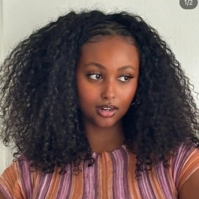 savadistana's profile picture. 