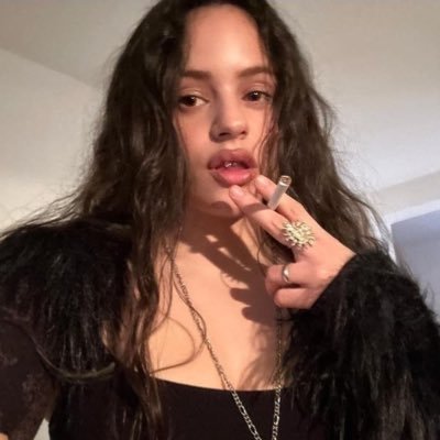 fightc7ub's profile picture. 19. we will all laugh at gilded butterflies