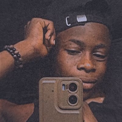 basseybass8915's profile picture. 