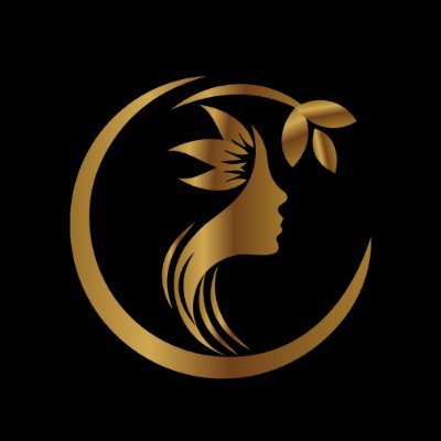 LioraNovaa's profile picture. 