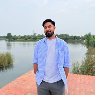 Ronney0's profile picture. people write because no
one listens.