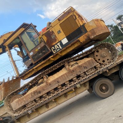 CatMachiine's profile picture. REASONS TO LEAVE GIVE REASONS TO DIE