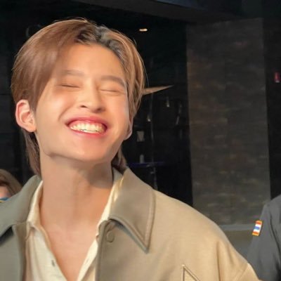 WirachinR's profile picture. โดนตกบ่อย อย่าถือสา