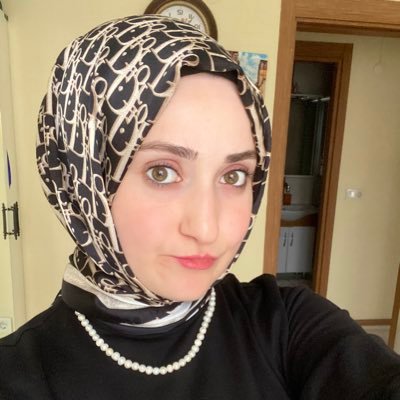 guze146's profile picture. Hafız/İlahiyat 🍉⏳