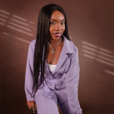 Flakesyde's profile picture. Christocentric Believer|Brand Evolutionist|Media & Communications Consultant|Photographer|Film Producer|Writer|Food & Fashion Entrepreneur