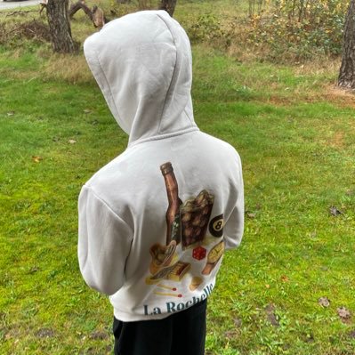 itsmigueljr's profile picture. 