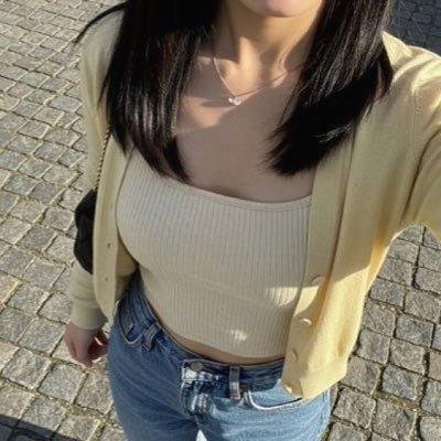 EasonWarri46184's profile picture. 介護士してます。 いつも誰かの世話ばっかり…。 たまには、私も甘やかされたい…///