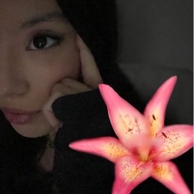 fdlalys's profile picture. Juste une fille qui voit la vie en rose 🩰
#فلسطين