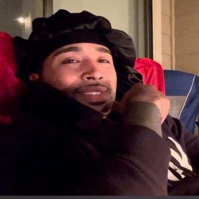 Sin_SirSampson's profile picture. Lone soul who battles himself, finding the delicate equilibrium between solitude and connection. Embrace authenticity and introspect your past