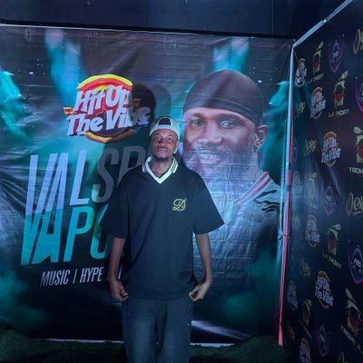 XenonGraphix215's profile picture. I'm a graphic designer 
I'm available 247