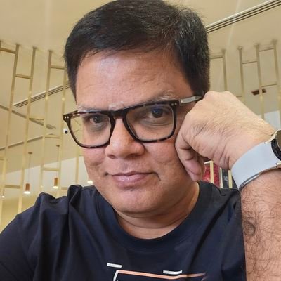 raaju14's profile picture. Entrepreneur - Dravidian stock - Kalaingarist 🖤❤️ - SPB'ian 🎧