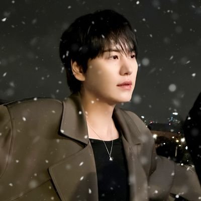 itsmefiraa's profile picture. 