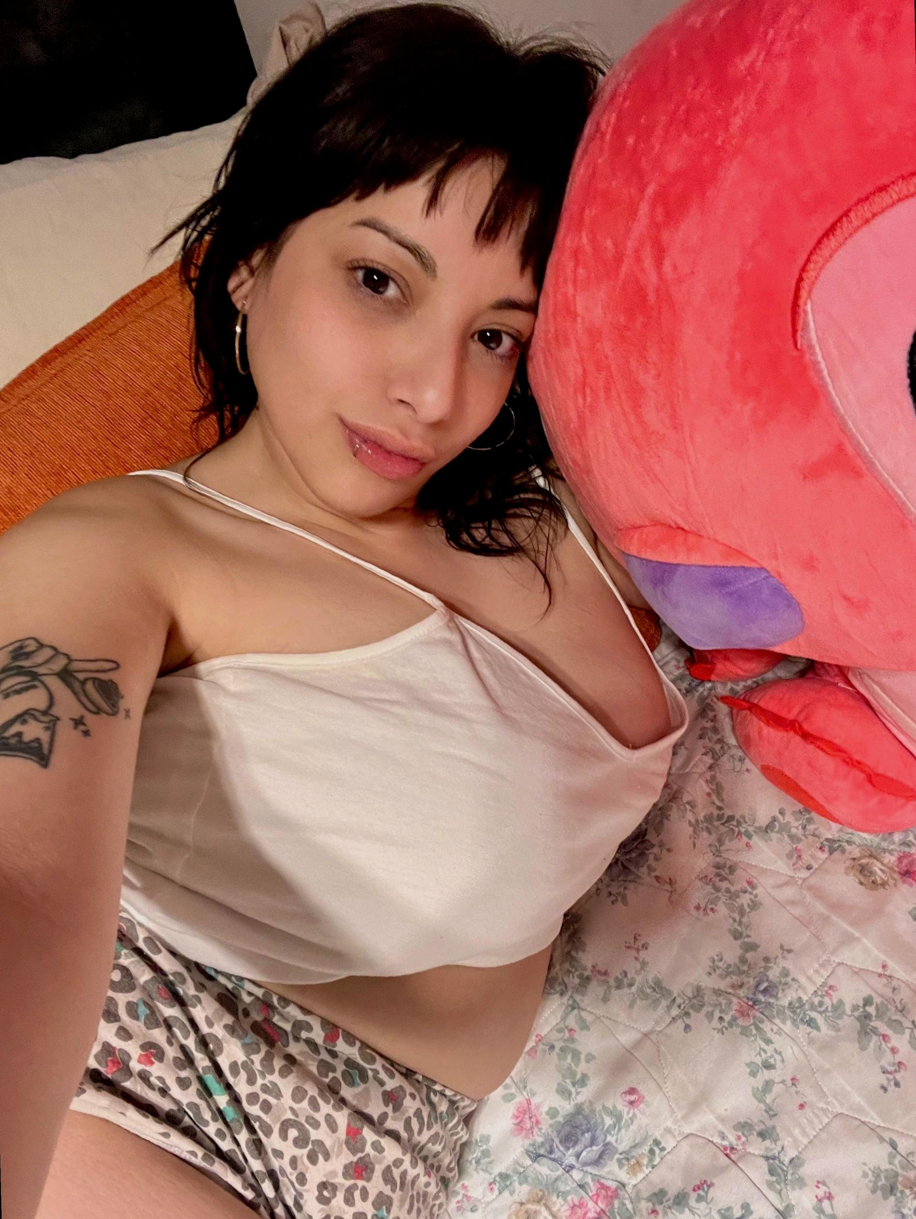 mochi_x0x0's profile picture. 4'11 tiny but mighty cowy girl • sometimes weepy 🐄