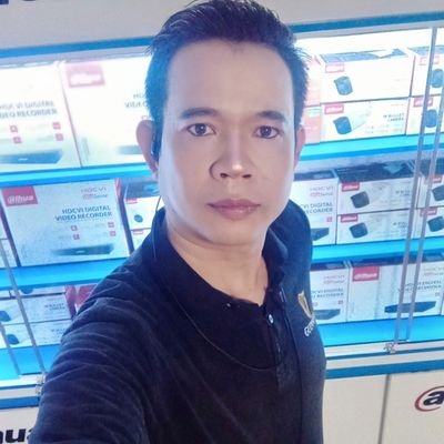 NeetSrey63128's profile picture. 