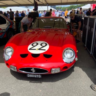 Mrlawrence1973's profile picture. 70s baby. Loves good food, beer and time with the family. Hates poor customer service and gloomsters