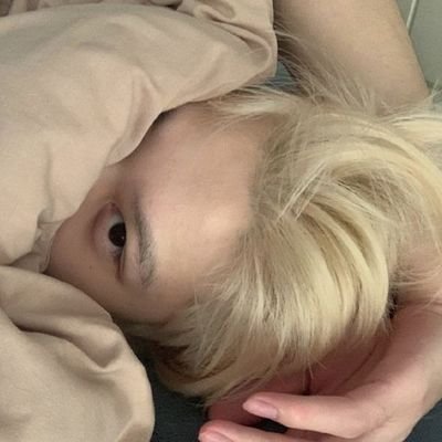 qaldeguer's profile picture. 