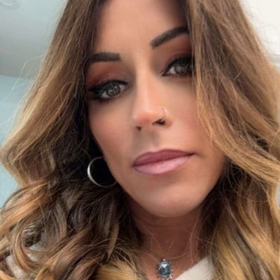 KellyWintersss's profile picture. Muscle-Goddess and Sessiongirl || Contact 📧 allamericanmuscles1@gmail.com