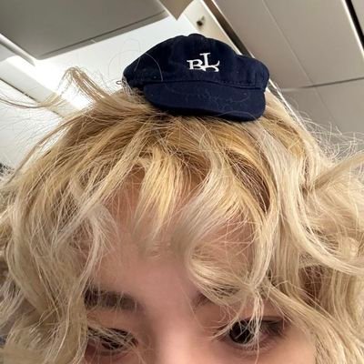 yanilizaja's profile picture. caratdoor🩵 || leeHAN & jeongHAN biased🫶