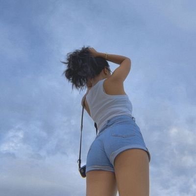 Setsuko_Gispert's profile picture. ❥En ti está si te afecta o te motiva.❥⁠ 
¡Hoy mejor que ayer, mañana mejor que hoy! Aprender del pasado y utilizar esa sabiduría para avanzar en el presente.☀︎☾