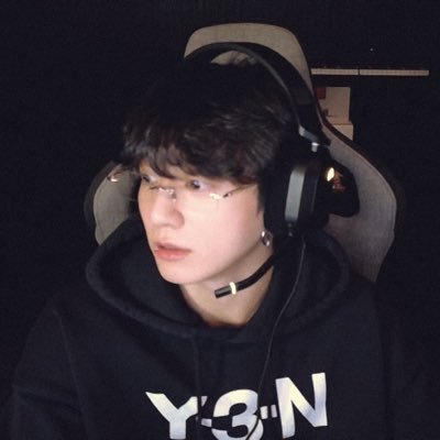 mbulgugi's profile picture. 📍yoonkook obsession. /ᐠ - ˕ -マ ᡣ𐭩 ૮ . . ྀིა