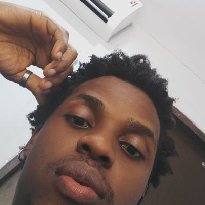 _1Tochukwu's profile picture. Jack of some trades || Manchester United || BSc Physiology ||  Forex @HORCSTUDIIO concept || Shit posting 👐🏾