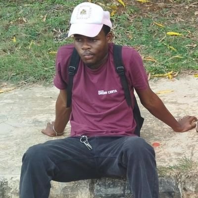 0chefije's profile picture. hi random person viewing my profile👋 | civil engineering student.