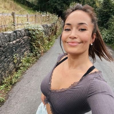 Mary22009's profile picture. am real and honest woman ♥️...
I'm search for a special connection that light up my world like ✨ ...  a love that brings endless 🌞 🌺 and warmth to my life 😍