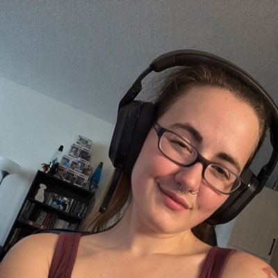 thraftashely05's profile picture. 