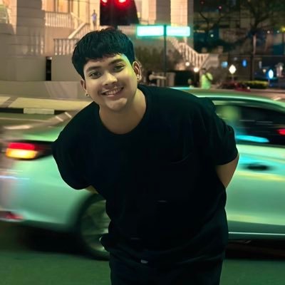 CaptainZachary_'s profile picture. have you ever tried this one? | ♐️