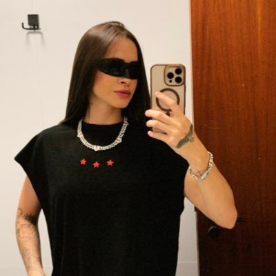 taviaferman's profile picture. pocas